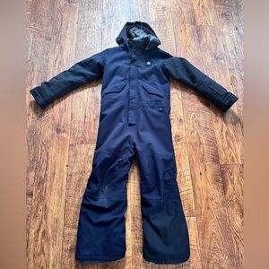 Burton Kids 2L one piece snowsuit - size Small (8) in black